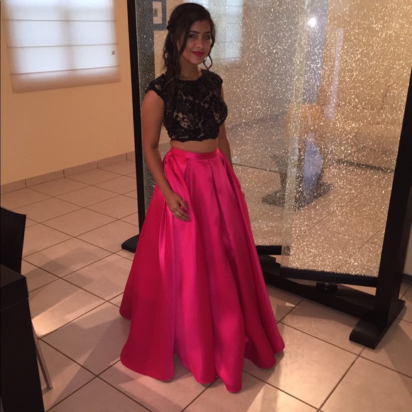 Prom Dress by Giovanny - Picture 5 of 8